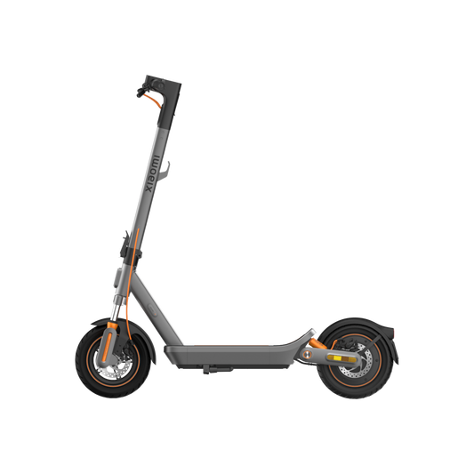 Hulajnoga Xiaomi Scooter 6 Max lewy bok